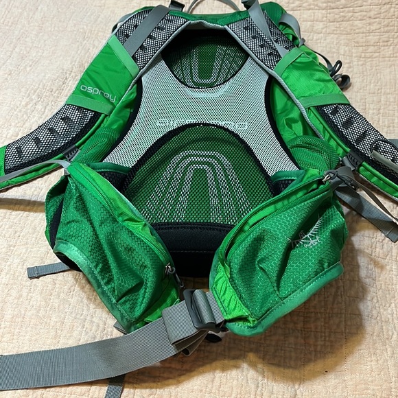 OSPREY Bags Osprey Hiking Backpack Green Stratos 24 Great Condition